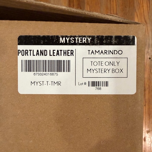 Portland Leather Mystery Tote Box Tamarindo New in original Box - Picture 2 of 16